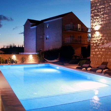 Villa Grand Pinea Čilipi Exterior foto